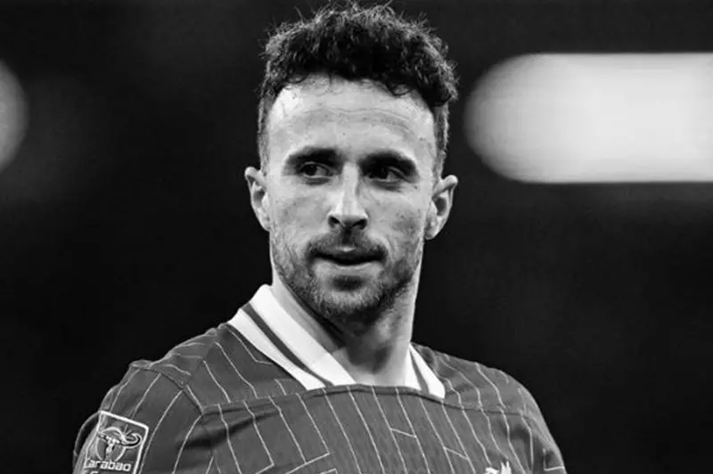 صباح أوروبي: التحولات الجديدة بوفاة جوتا، آفاق رودريغو، وصفقة تشيلسي المثيرة