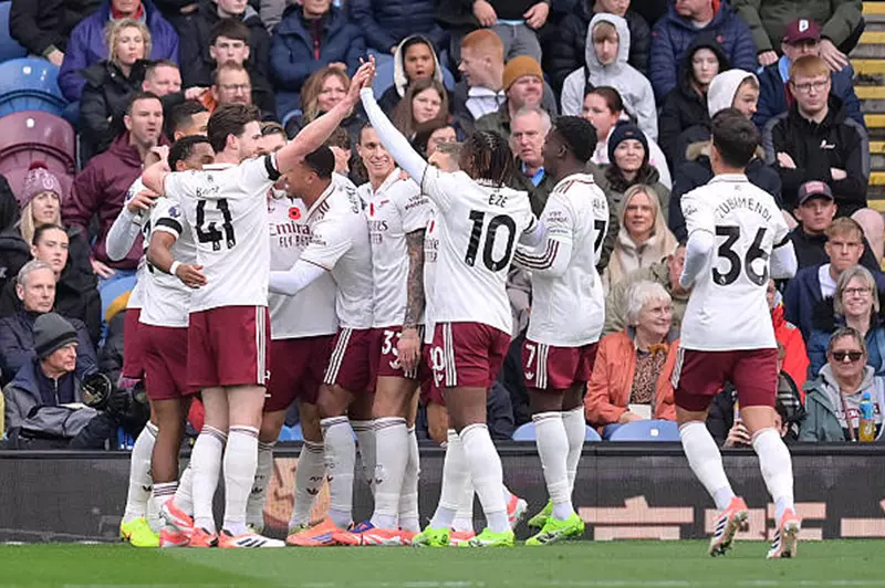 ترتيب الدوري الإنجليزي بعد فوز أرسنال على بيرنلي